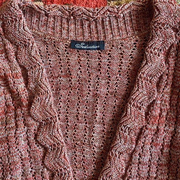 Cute Vintage Cropped Cardigan - Picture 3 of 5